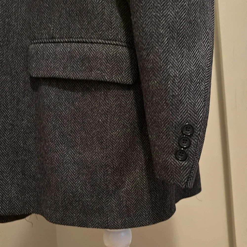 Men’s 100% wool grey/black herringbone sport coat sz 42 reg - Picture 7 of 8